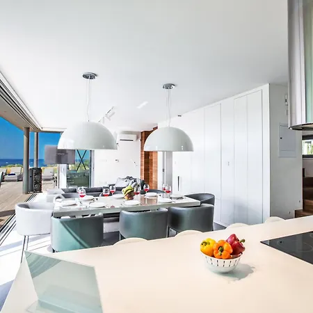 Holiday home Haus In Mit Grossem Patio Paralimni